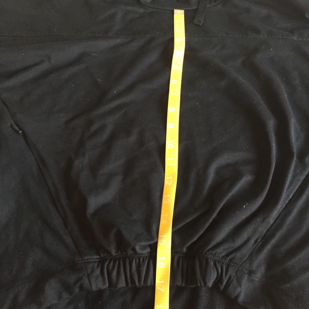 Fabletics Sweatshirt - Picture 4 of 7